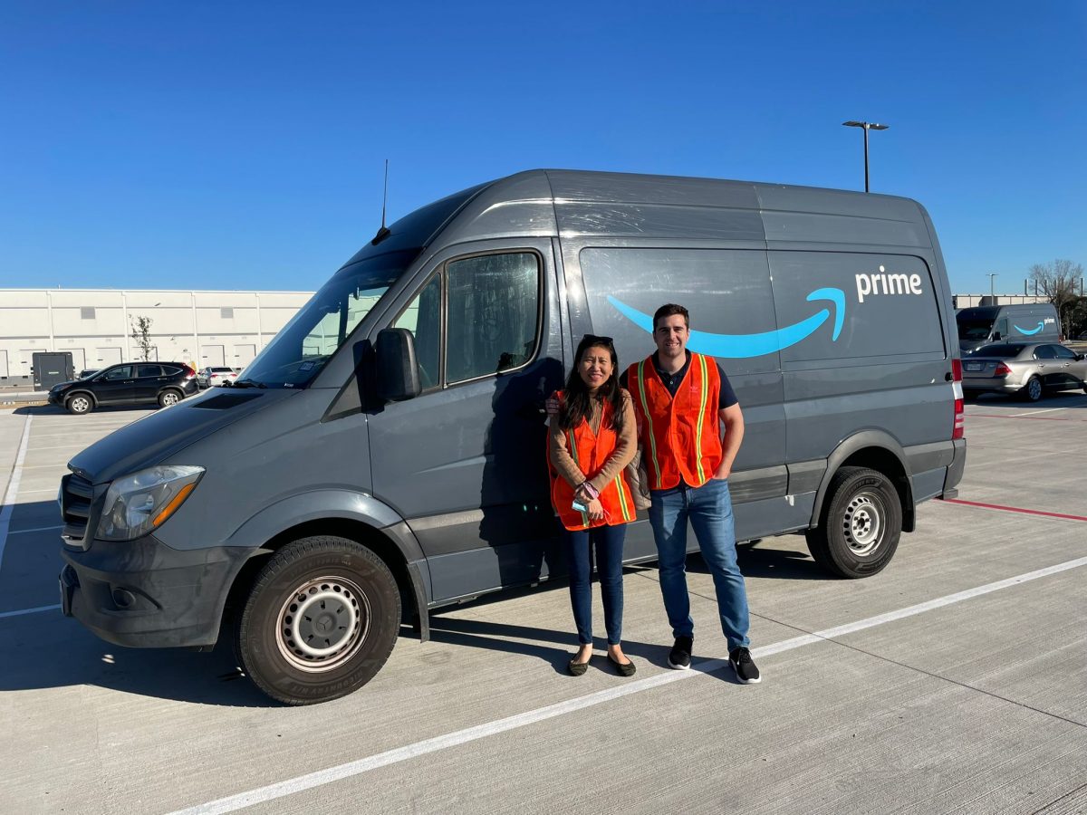 Featured image for amazon delivery driver from own car - Colonial Logistics - amazon-expands