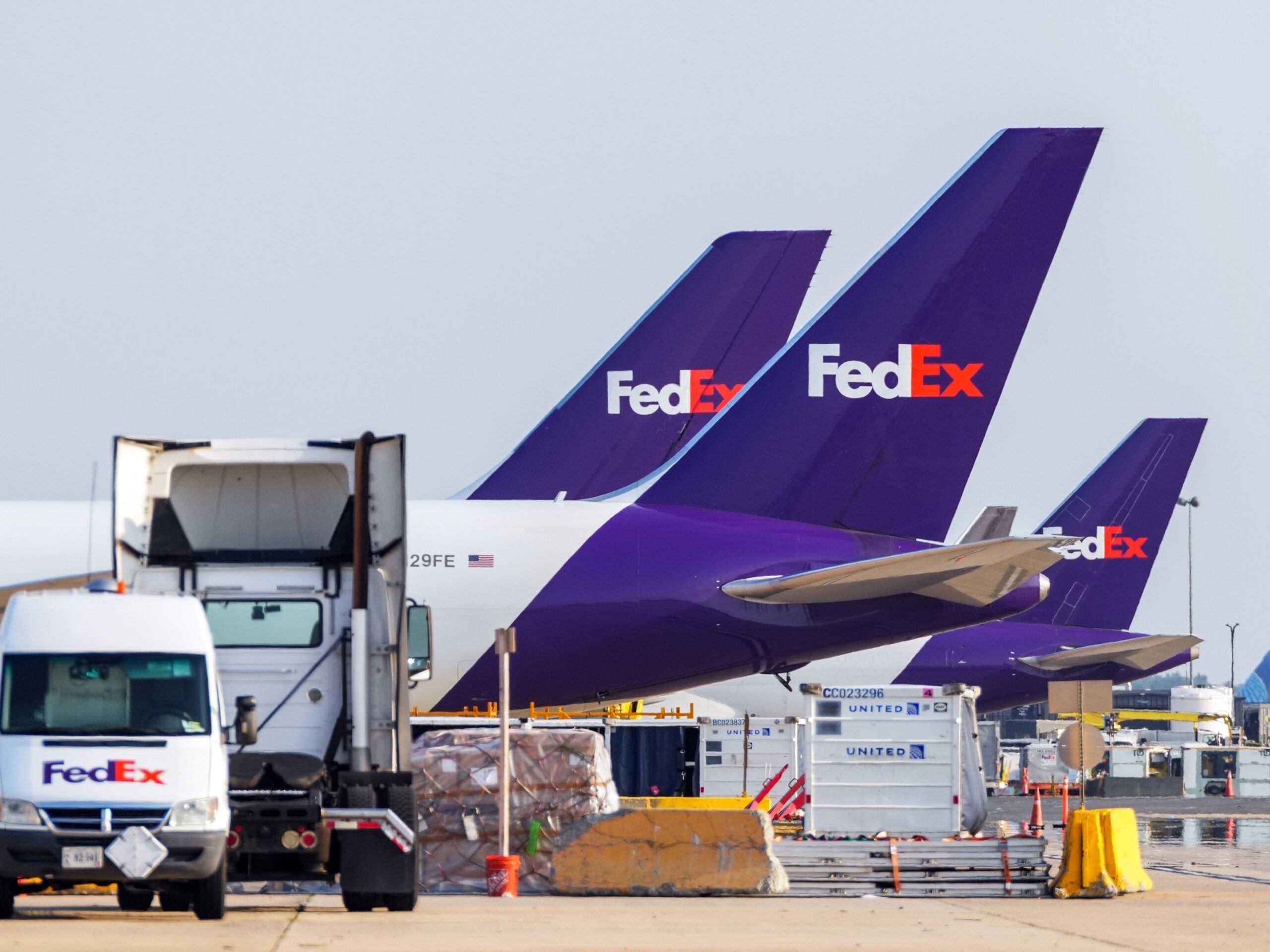 Featured image for delivery from family dollar - Tariffs on small-value packages go into ...