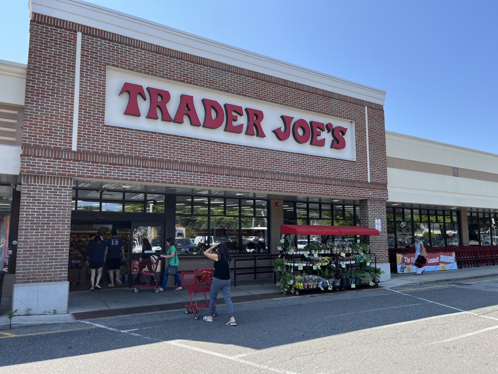 Featured image for delivery from trader joes - Trader Joe's buys Islandia site for ...