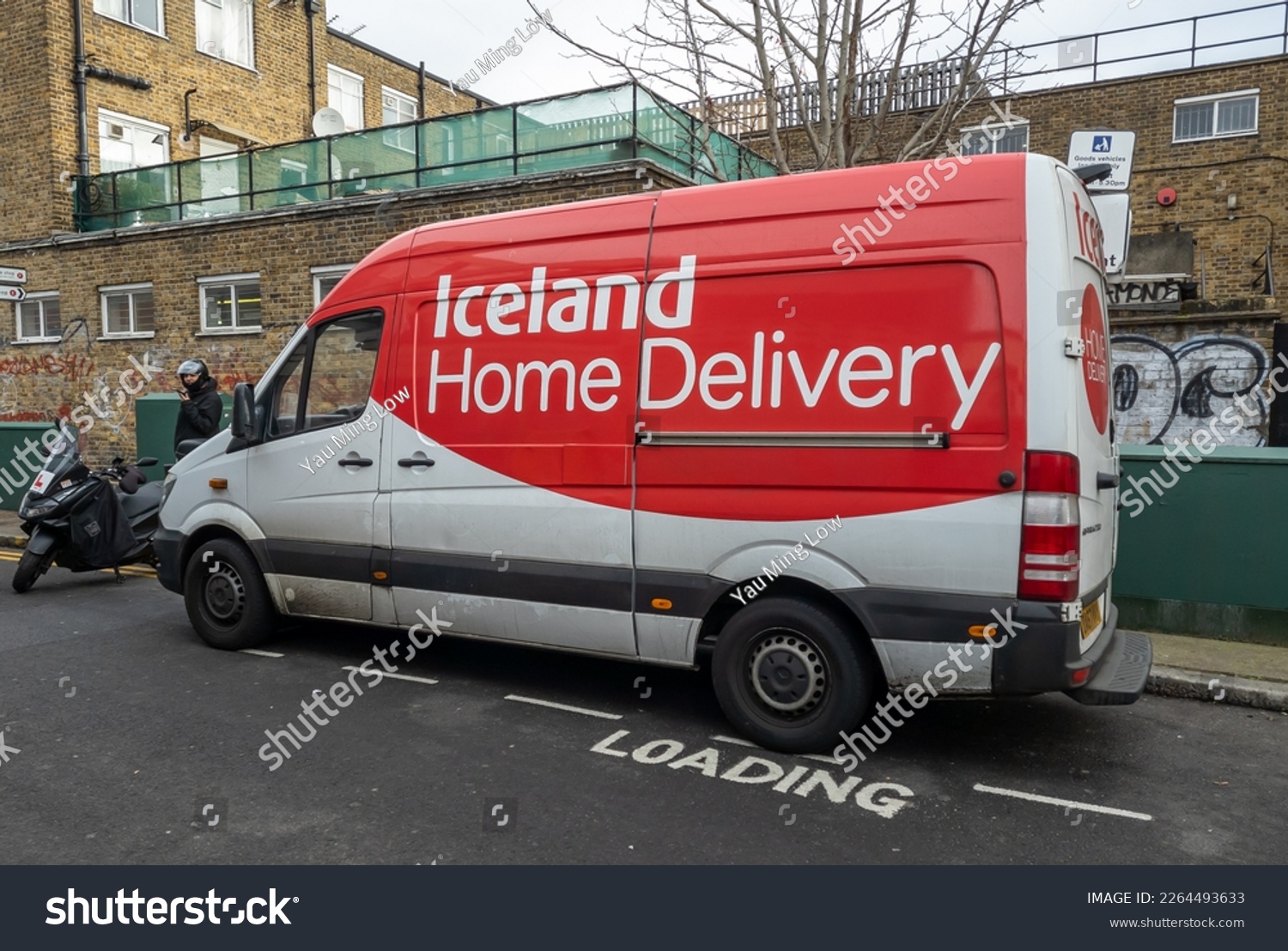 Featured image for home delivery from iceland - 16 Iceland Home Delivery Van Royalty ...