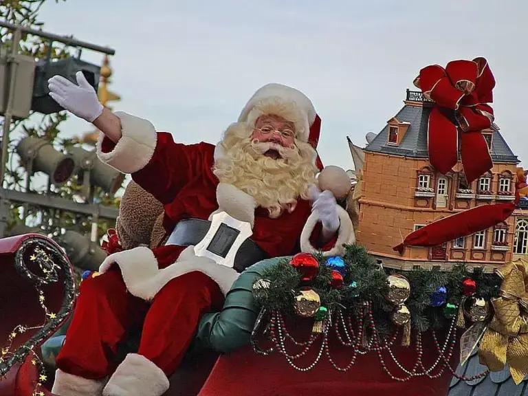 Featured image for special delivery from santa claus - Over 300mn delivery orders! Santa must ...